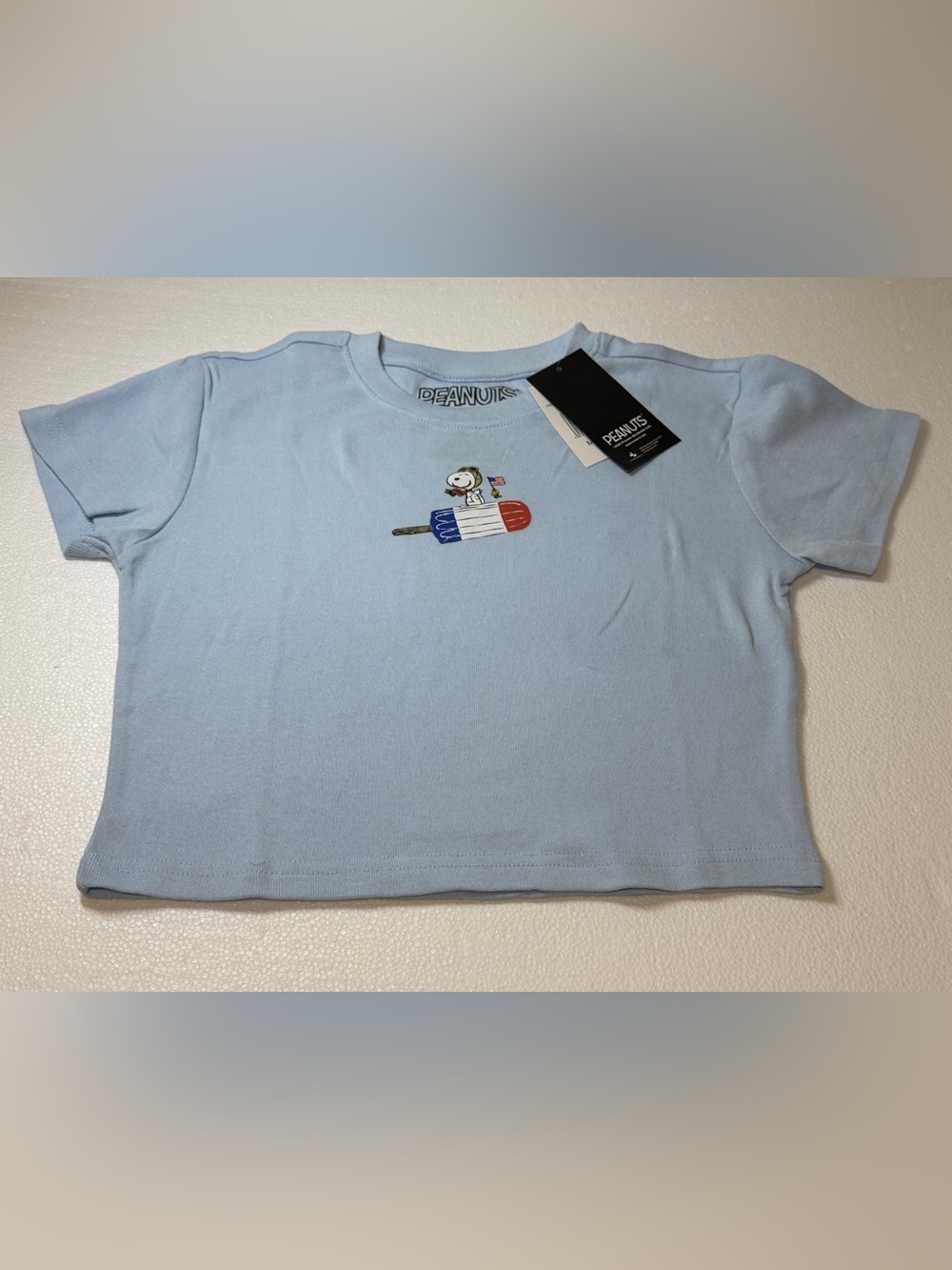 Peanuts Light Blue Snoopy Medium Popsicle Crop Tee
